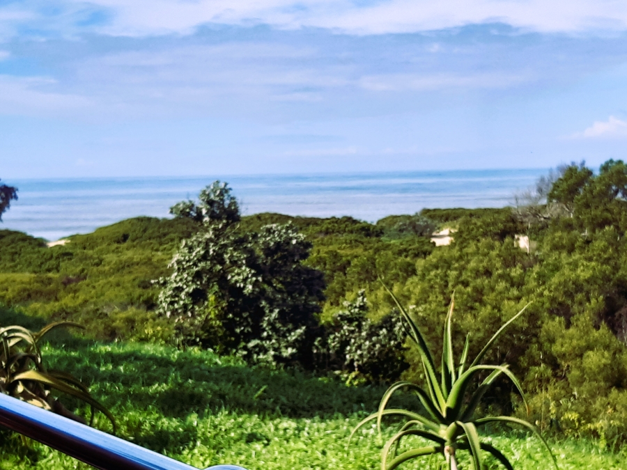 0 Bedroom Property for Sale in Paradise Beach Eastern Cape
